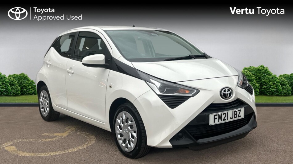 Toyota Aygo 1.0 VVT-i X-Play TSS 5dr Petrol Hatchback